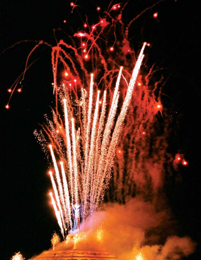 MAPS Bulletin Winter 2003 - Back Cover - Jim Hammer Burning Man Psychedelic Photography